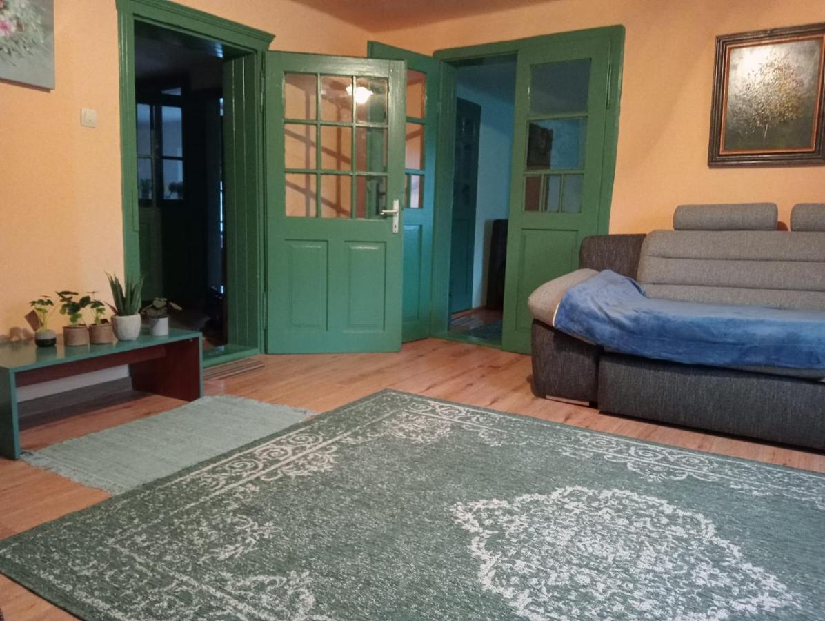 Hello Nature House - Cheile Nerei, Carasului, Garlistei Giurgiova Ngoại thất bức ảnh
